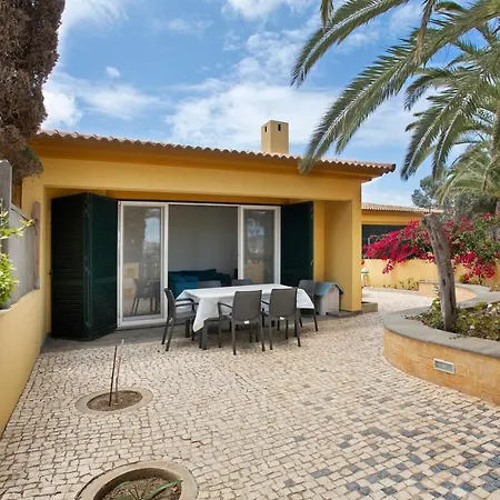 Casa De A 75 Metros Da Сasa de vacaciones Campo de Baixo