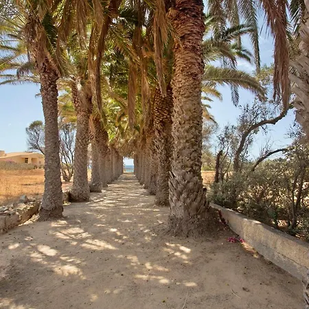 Casa De A 75 Metros Da