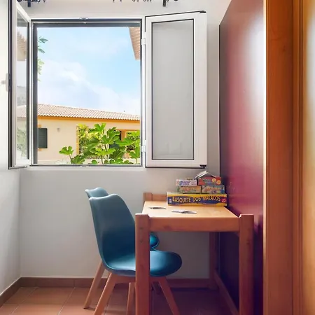 Casa De Ferias A 75 Metros Da Dom wakacyjny Campo de Baixo